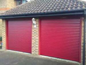 Thermaglide roller shutters in Burgundy